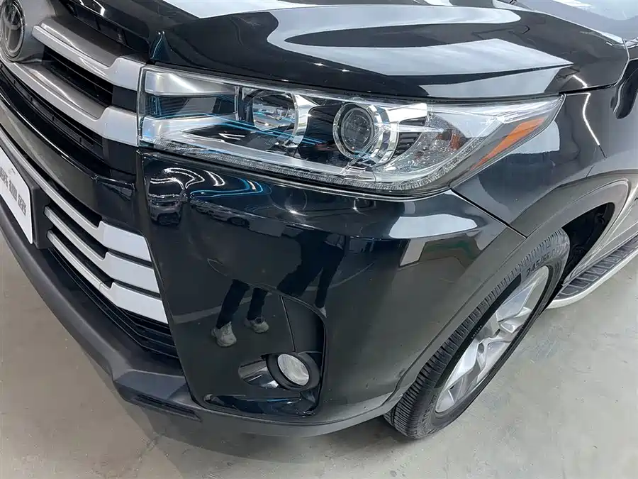 Used Toyota Highlander 2018 2.0T four-wheel drive luxury version