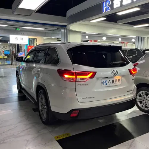 Used Toyota Highlander 2018 2.0T four-wheel drive luxury version