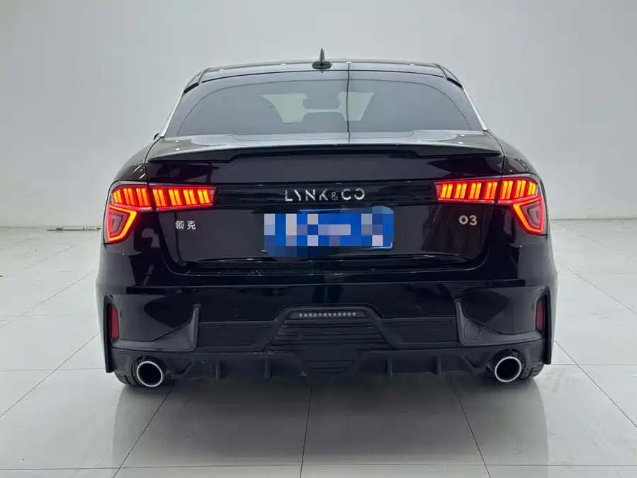 900x675_0_q87_c42_autohomecar__ChtpWGkoF4SAcX2QAAI3mEOGzs4809.jpg.webp Used Lynk & Co 03 2022 1.5TD DCT Pro