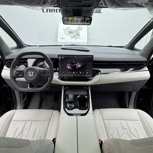 900x675_0_q87_c42_autohomecar__ChtpWGl0KPeANj-iAAJl3ToJxL4170.jpg.webp Used Zeekr 009 2024 seven-seater aisle version 108kWh