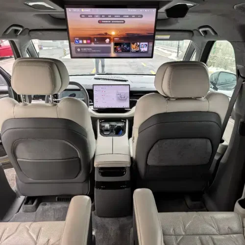 900x675_0_q87_c42_autohomecar__ChtpWGl6-POAdI8WAAZ4ygF8e3o744.jpg.webp Used Zeekr 009 2024 seven-seater aisle version 108kWh