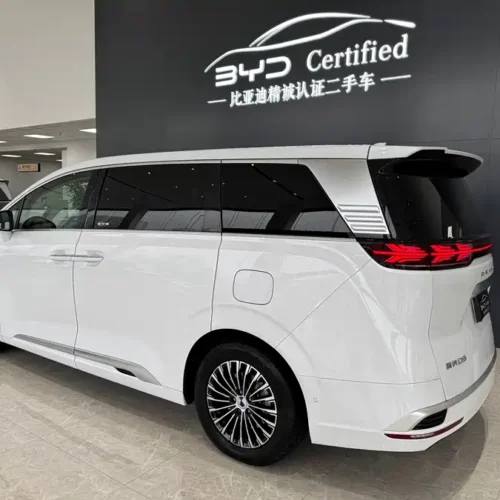Used Denza D9 2025 DM-i smart driving version 1020 four-wheel drive flagship model