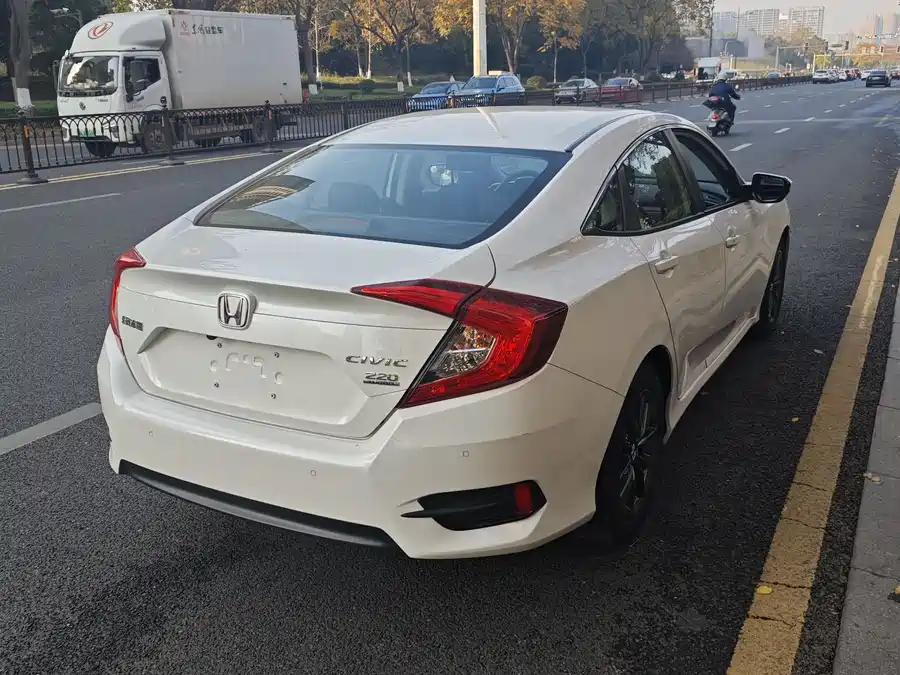Used Honda Civic 2019 180TURBO CVT Sports Edition National V
