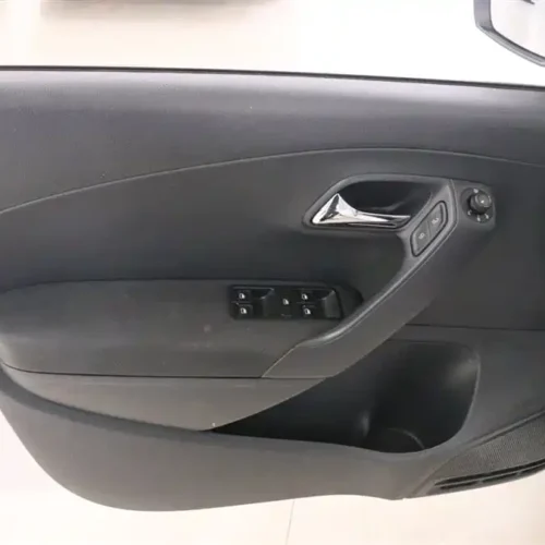 Used Volkswagen Polo 2016 1.4L automatic fashion model