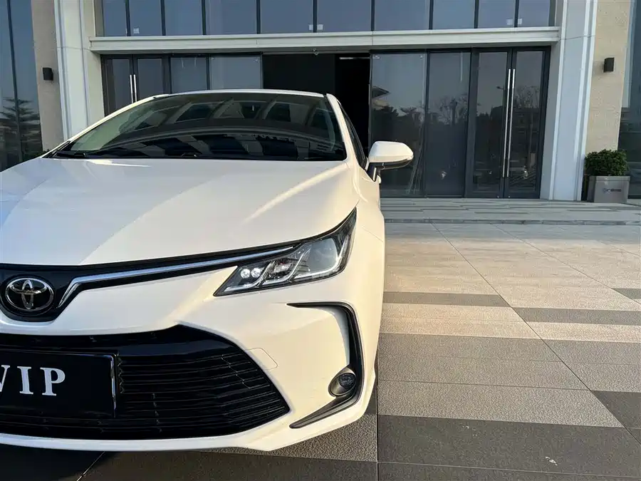 900x675_0_q87_c42_autohomecar__ChtpWGlPoUyACN-DAAIloNEKnFw288.jpg.webp Used Toyota Corolla 2021 1.2T S-CVT Elite PLUS Edition