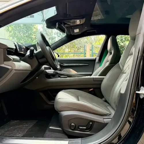 900x675_0_q87_c42_autohomecar__ChtpWGlQuROAEdtBAAO6yWuVv5g815.jpg.webp Used Zeekr 001 2023 WE version 100kWh
