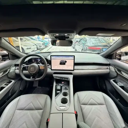 900x675_0_q87_c42_autohomecar__ChtpWGlQuRSAC9_nAAQL35nl_Zg514.jpg.webp Used Zeekr 001 2023 WE version 100kWh