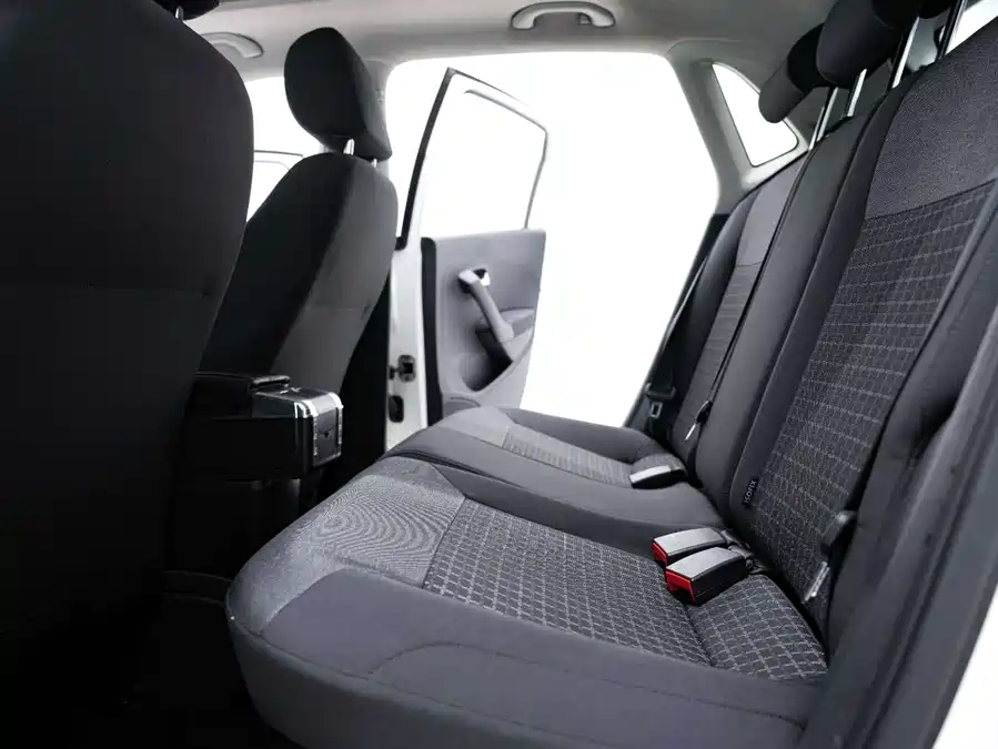 Used Volkswagen Polo 2016 1.6L automatic comfort model