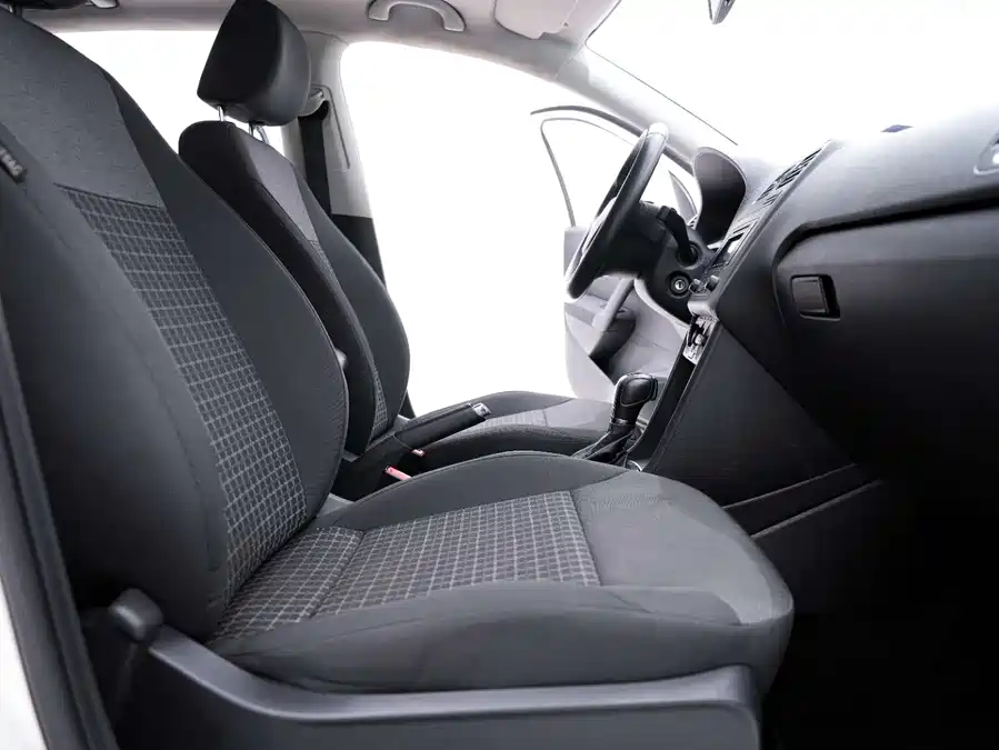 Used Volkswagen Polo 2016 1.6L automatic comfort model