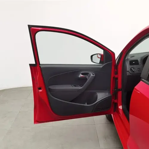 Used Volkswagen Polo 2016 1.4L manual fashion model