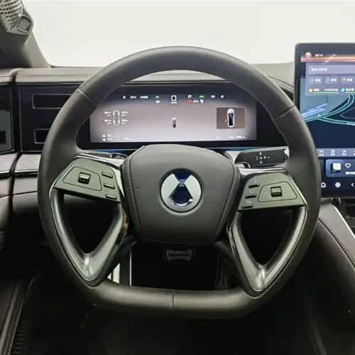 900x675_0_q87_c42_autohomecar__ChtpWGlg14-Ad1X0AAG9RJhQMHM291.jpg.webp Used Denza Z9 2024 1100km four-wheel drive Max version