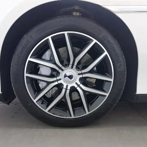 900x675_0_q87_c42_autohomecar__ChtpWGlg15aAZvRUAAGUjp0XqR4626.jpg.webp Used Denza Z9 2024 1100km four-wheel drive Max version
