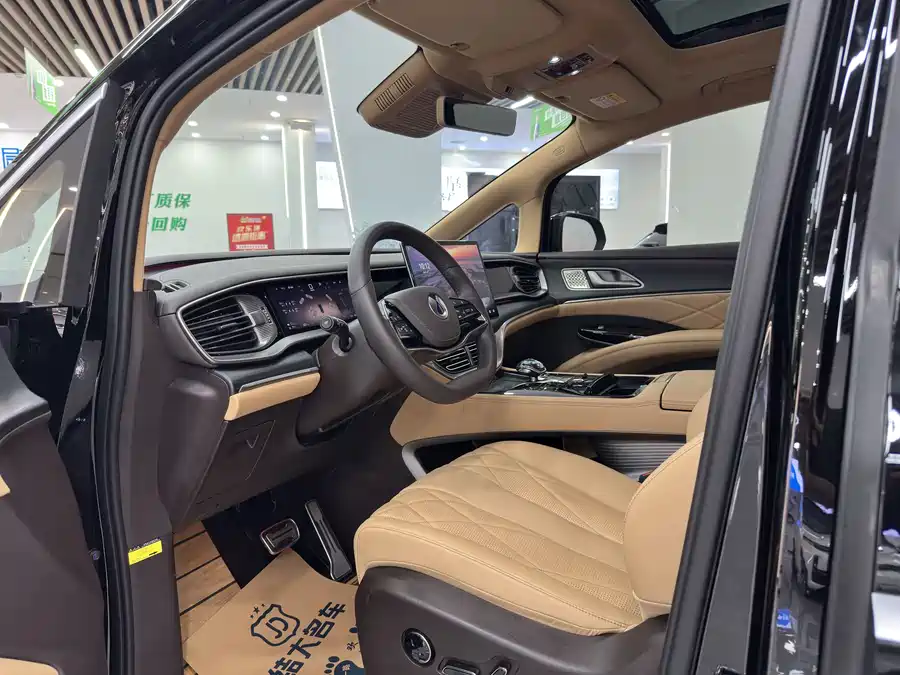 Used Denza D9 2025 DM-i smart driving version 1020 four-wheel drive flagship model