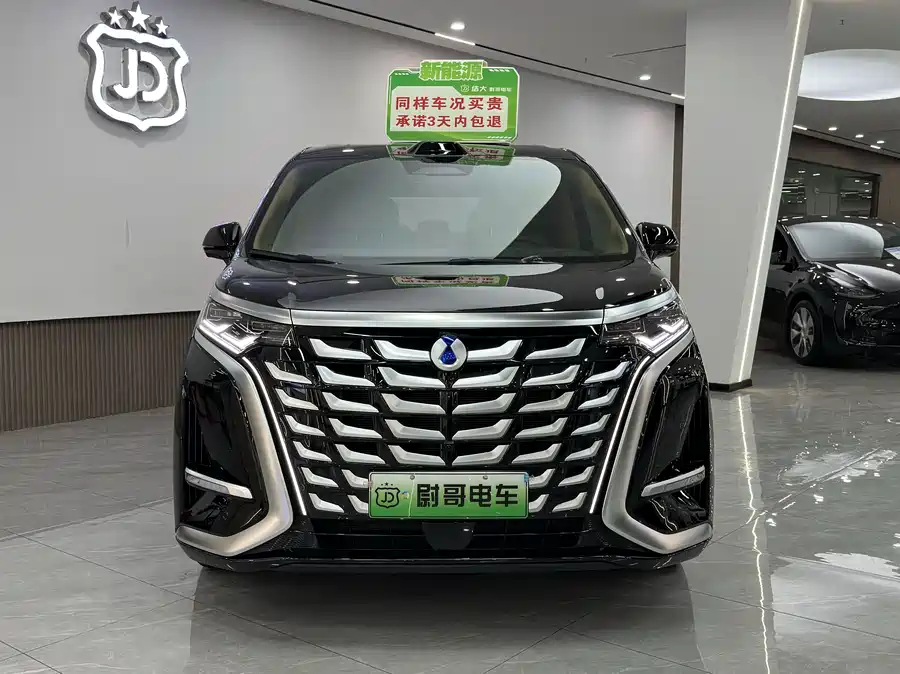 Used Denza D9 2025 DM-i smart driving version 1020 four-wheel drive flagship model