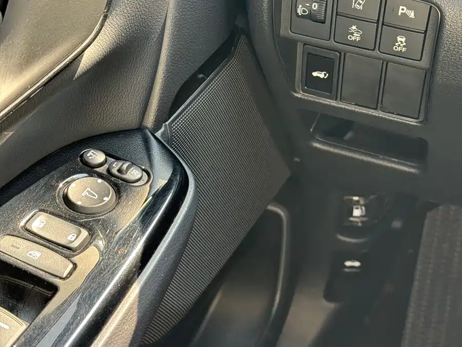 900x675_0_q87_c42_autohomecar__ChtpWGlnPPuAHIGoAAufS10Emog949.jpg.webp Used Honda CR-V 2021 240TURBO CVT four-wheel drive Black Jazz Edition