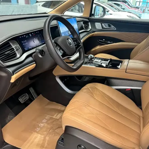 Used Denza D9 2025 DM-i smart driving version 1020 four-wheel drive flagship model