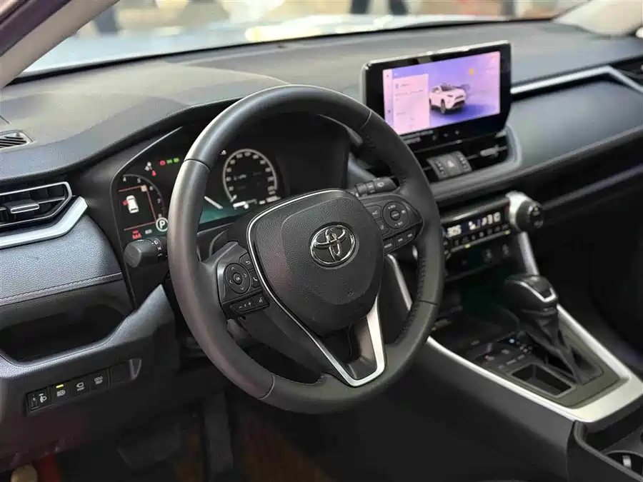 Used Toyota RAV4 Rongfang 2023 2.0L CVT two-wheel drive fashion Plus version