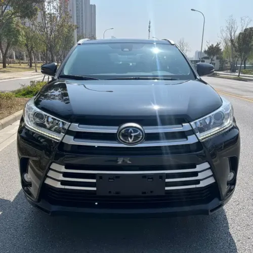Used Toyota Highlander 2021 2.0T two-wheel drive luxury version 7 seats