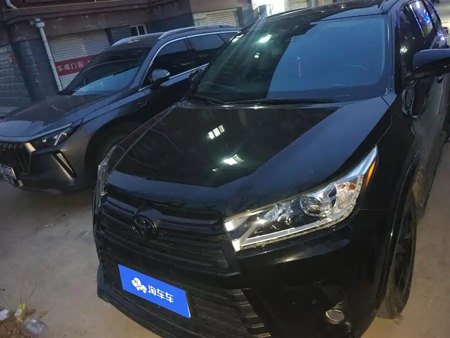 900x675_0_q87_c42_autohomecar__ChtpWGm1C0yAIOFDAAGicm3_TpI531.jpg.webp Used Toyota Highlander 2018 2.0T four-wheel drive luxury version 7 seats National V