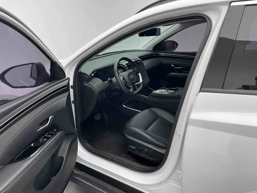 900x675_0_q87_c42_autohomecar__ChtpWGm2R06AH9wQAAPzMcH4gPU476.jpg.webp Used Hyundai Tucson 2021 Used Hyundai Tucson L 1.5T DCT LUX Premium Edition