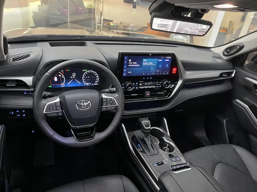 Used Toyota Highlander 2022 380T four-wheel drive supreme 7 seats
