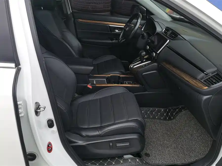 900x675_0_q87_c42_autohomecar__ChtpWGm6FnqAXnMUAAGcQ4vwoJQ547.jpg.webp Used Honda CR-V 2017 240TURBO CVT two-wheel drive fashion version