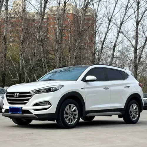 900x675_0_q87_c42_autohomecar__ChtpWGm6Q9GAS0LRAA0Z3mBX56M195.jpg.webp Used Hyundai Tucson 2018 1.6T dual-clutch two-wheel drive 15th anniversary special edition