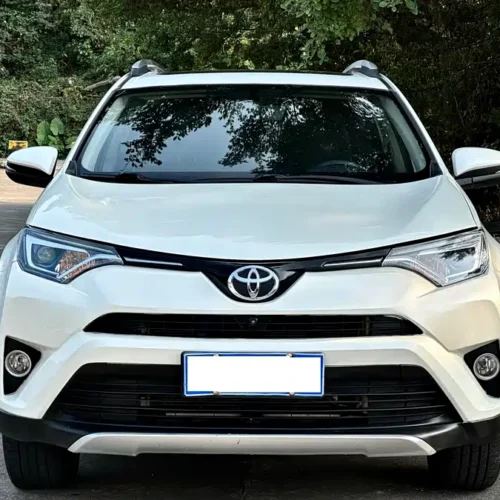 900x675_0_q87_c42_autohomecar__ChtpWGm6d5mAB1_MAAx0FXgHk7g117.jpg.webp Used Toyota RAV4 Rongfang 2016 2.0L CVT two-wheel drive smart version