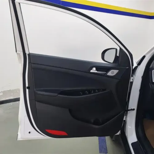 900x675_0_q87_c42_autohomecar__ChtpWGm750KAKrskAAEf0Q1gFIs790.jpg.webp Used Hyundai Tucson 2020 280TGDi 2WD GLS Fashion Edition National VI