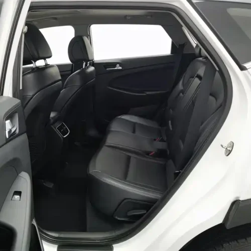 900x675_0_q87_c42_autohomecar__ChtpWGm7jkaAKGDHAAFLIFTxdFQ728.jpg.webp Used Hyundai Tucson 2015 1.6T dual-clutch two-wheel drive intelligent model