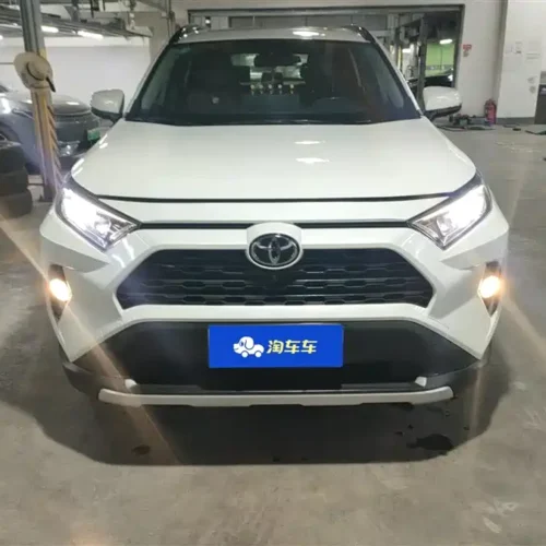 Used Toyota RAV4 Rongfang 2020 2.0L CVT two-wheel drive fashion PLUS version