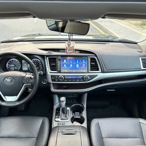 900x675_0_q87_c42_autohomecar__ChtpWGm7wjqAQMZRAArfDHjp-X8450.jpg.webp Used Toyota Highlander 2018 2.0T four-wheel drive luxury version 7 seats National V