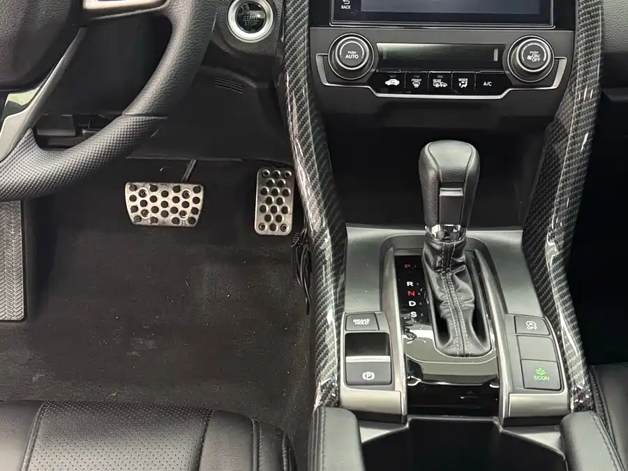 Used Honda Civic 2021 HATCHBACK 220TURBO CVT cool control