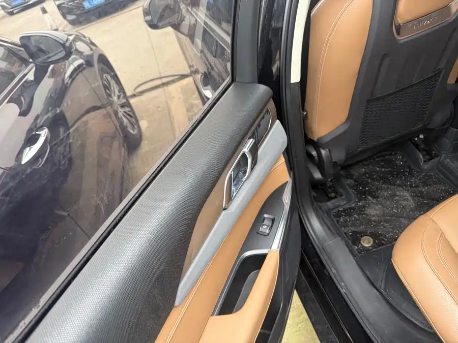 900x675_0_q87_c42_autohomecar__ChtpWGmAY5yAQTrxAAi0oYvkiPw993.jpg.webp Used Lynk & Co 03 2019 1.5TD DCT version National VI