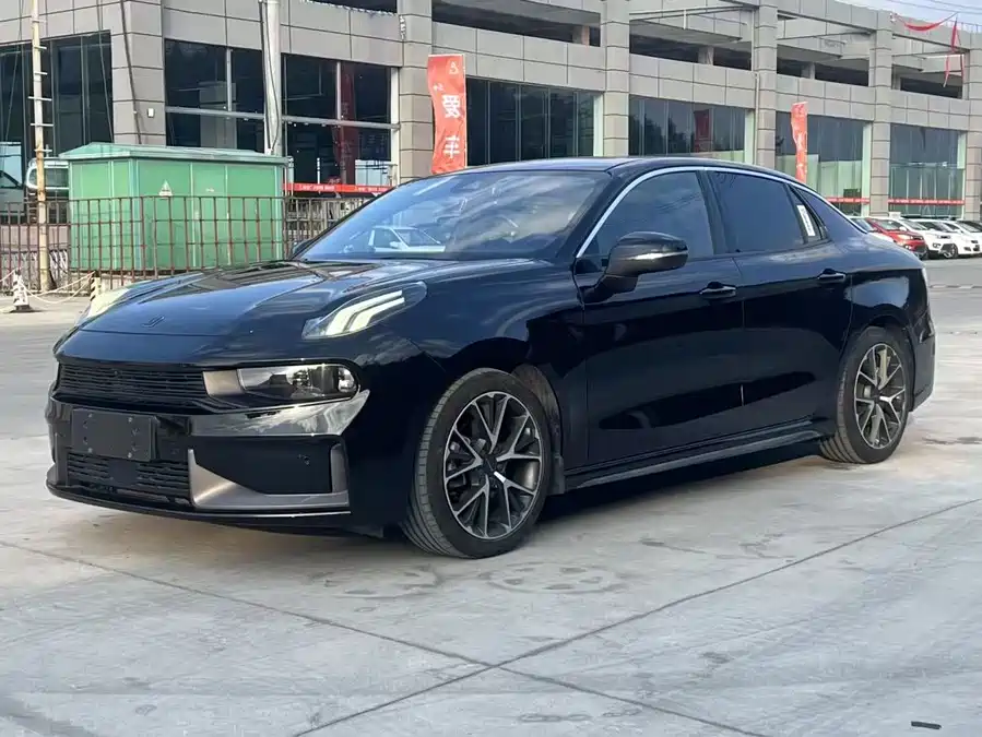 Used Lynk & Co 03 2020 1.5TD DCT Pro version