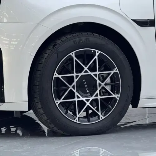 900x675_0_q87_c42_autohomecar__ChtpWGmJRtWAXH1WAAU1JfN9Xnk093.jpg.webp Used Zeekr 009 2024 seven-seat aisle version four-wheel drive 108kWh