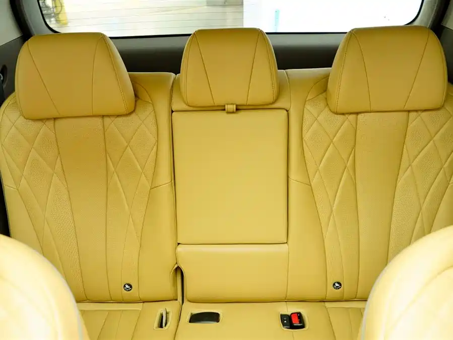 Used Denza D9 2022 DM-i 970 four-wheel drive flagship model