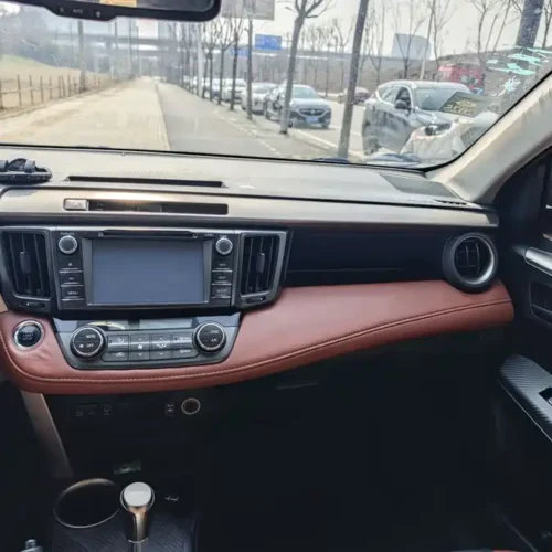 900x675_0_q87_c42_autohomecar__ChtpWGmJVsaAUzgDAAWPaLvrDpY654.jpg.webp Used Toyota RAV4 Rongfang 2015 2.5L automatic four-wheel drive elite version