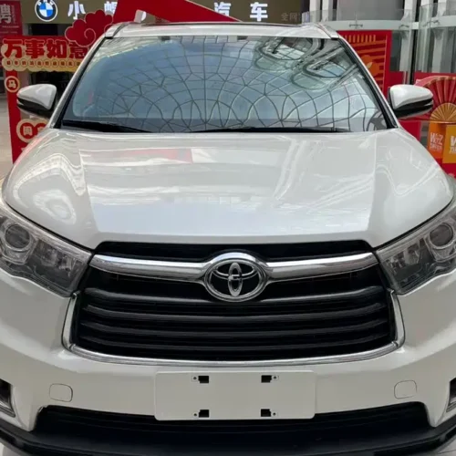 Used Toyota Highlander 2017 2.0T four-wheel drive luxury version 7 seats