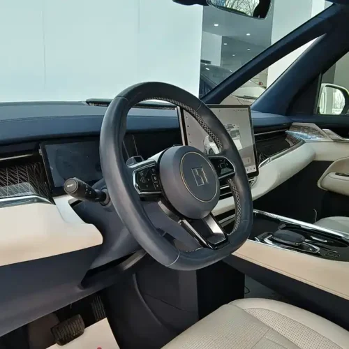900x675_0_q87_c42_autohomecar__ChtpWGmcYy2AaYD6AARBUfpnPQs442.jpg.webp Used Zeekr 009 2022 facelift WE version