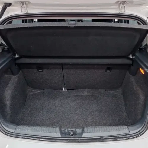 Used Volkswagen Polo 2016 1.6L automatic comfort model