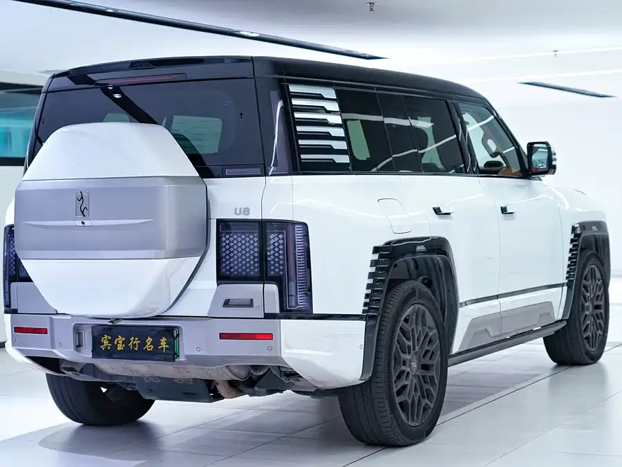 Used BYD Yangwang U8 2023 Deluxe Edition