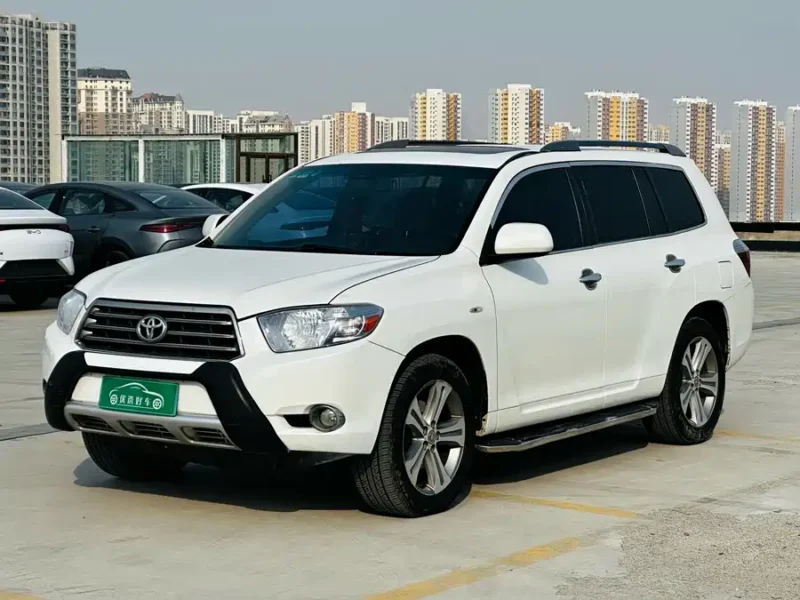 Used Toyota Highlander 2009 2.7L 2WD 7-seat luxury version