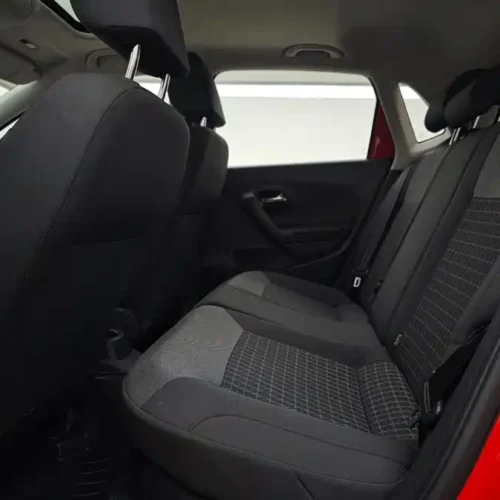 900x675_0_q87_c42_autohomecar__ChtpWGmipWKAULjfAAFHutn-_X4354.jpg.webp Used Volkswagen Polo 2018 1.5L automatic safety model