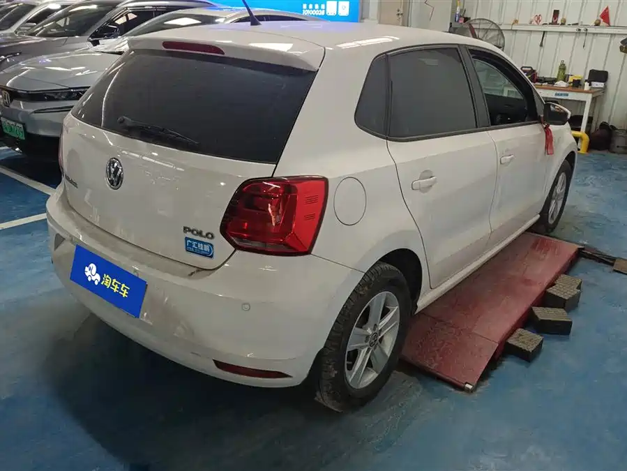 Used Volkswagen Polo 2016 1.4L automatic fashion model