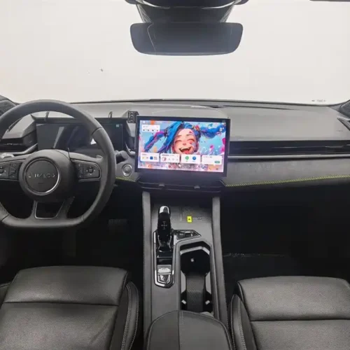 900x675_0_q87_c42_autohomecar__ChtpWGmmPEKAL8-MAAGpJlAs-78528.jpg.webp Used Lynk & Co 03 2023 2.0TD DCT Pro