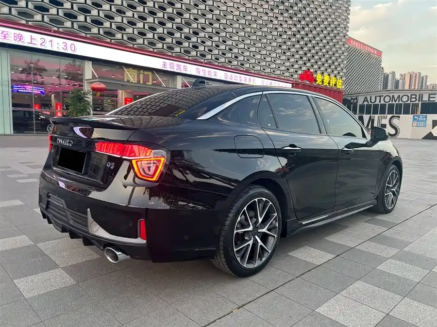 Used Lynk & Co 03 2019 1.5TD DCT Pro version National VI