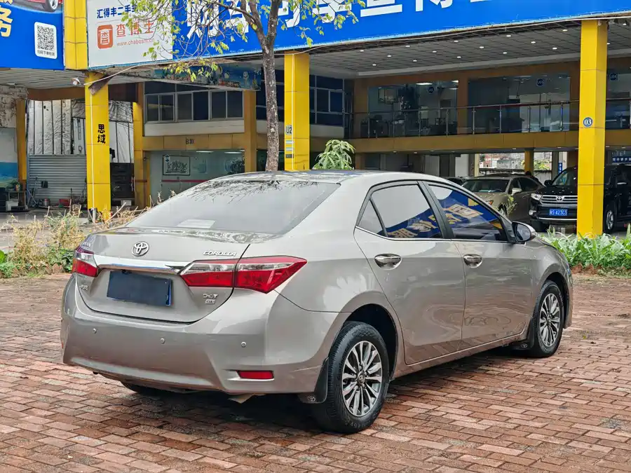 Used Toyota Corolla 2017 facelift 1.2T S-CVT GL