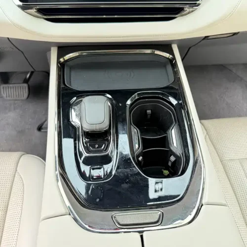900x675_0_q87_c42_autohomecar__ChtpWGmmlEqAFnmSAAleoF_eys8190.jpg.webp Used Zeekr 009 2022 WE version