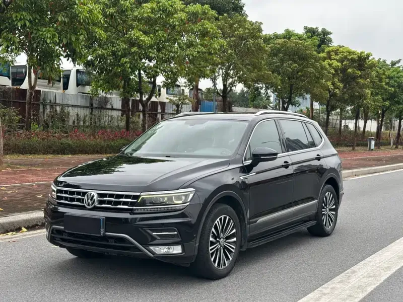 Used Volkswagen Tiguan L 2017 330TSI automatic two-wheel drive flagship version